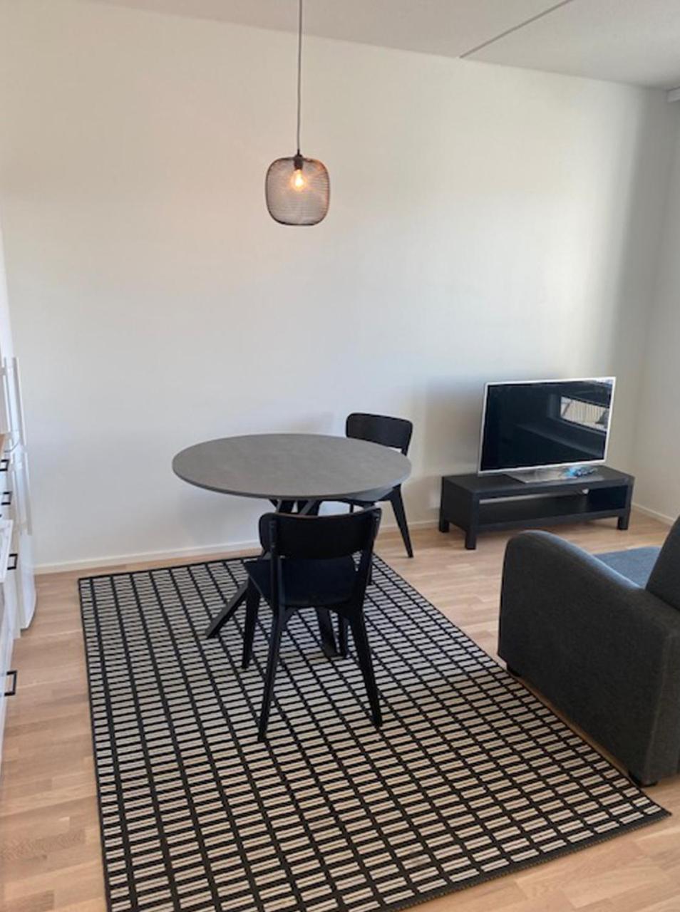 Kaksio Kirstinpuistossa Apartment Turku Ngoại thất bức ảnh